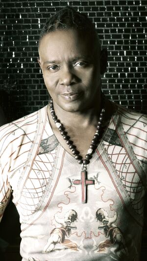 Earth Wind & Fire - Boogie Wonderland