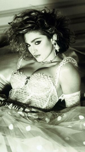 Madonna - Dress You Up