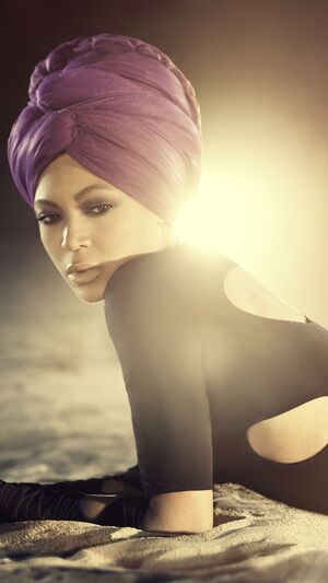 BEYONCÉ - II HANDS II HEAVEN