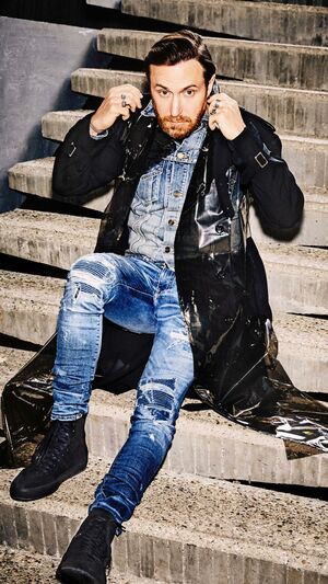 DAVID GUETTA FT SAM MARTIN - DANGEROUS