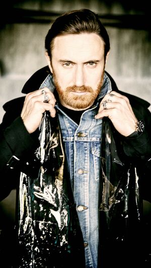 DAVID GUETTA & SIA - FLAMES