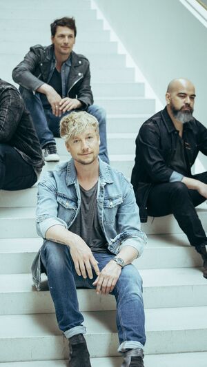 Sunrise Avenue - Hollywood Hills (Unplugged)