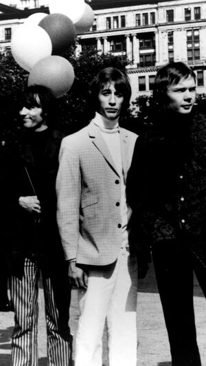 Bee Gees - How Deep Is Your Love