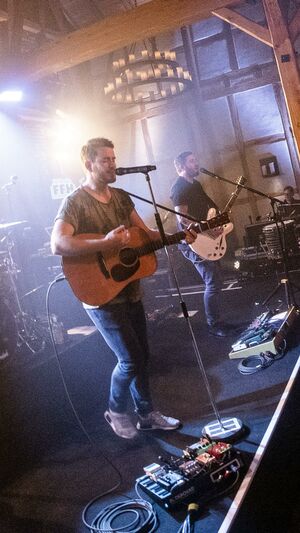 Revolverheld - Lass uns gehen