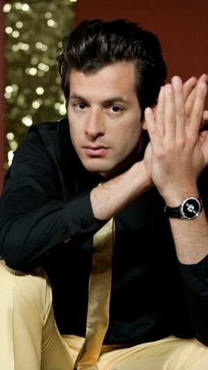 Mark Ronson feat. Miley Cyrus - Nothing Breaks Like A Heart