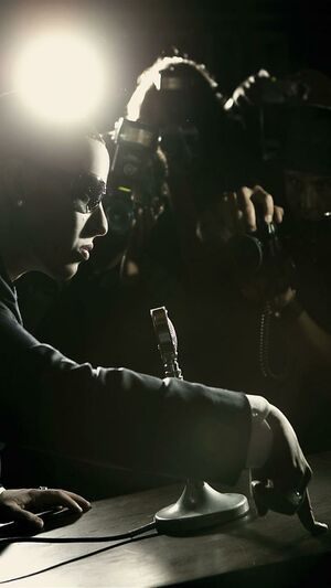 Steve Aoki & Daddy Yankee feat. Elvis Crespo & Play-N-Skillz - Azukita