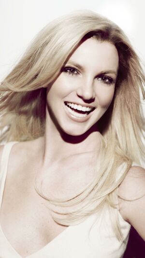 Britney Spears - Im a slave 4 u