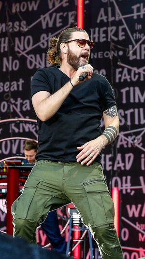 Rea Garvey x VIZE - The One