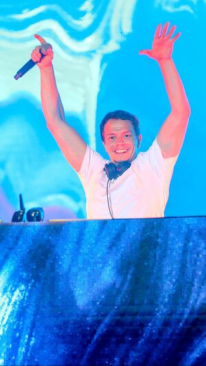 Alle Farben & Majestic - From Disco To Disco