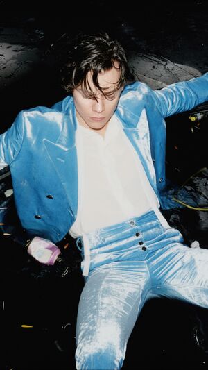 HARRY STYLES - LATE NIGHT TALKING