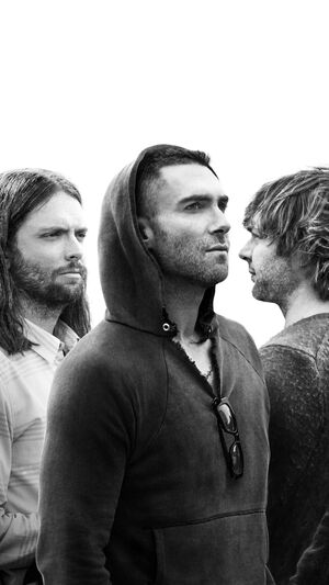 Maroon 5, LISA - Priceless