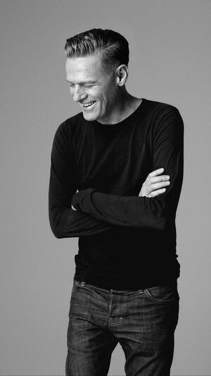 Bryan Adams - Can't Stop This Thing We Started