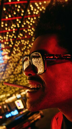 SWEDISH HOUSE MAFIA & THE WEEKND - MOTH TO A FLAME