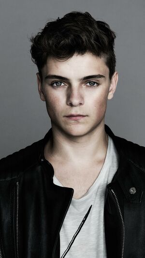 Martin Garrix, Mike Yung, Brooks - Dreamer (Brooks Extended Remix)