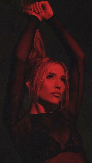 JONAS BLUE FT LIAM PAYNE & LENNON STELLA - POLAROID