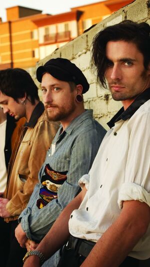 All-American Rejects - Gives You Hell