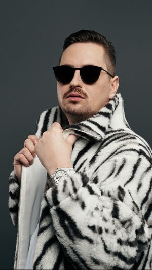 Robin Schulz feat. Akon - Heatwave