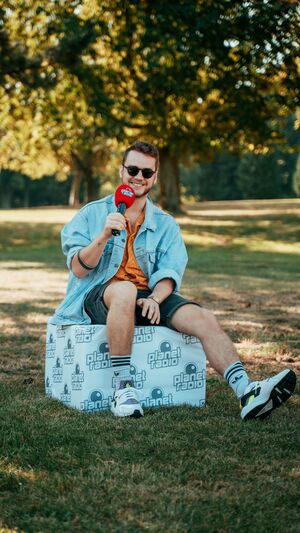 YOUNOTUS X MI CASA - CHUCKS