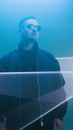 Robin Schulz feat. Francesco Yates - Sugar