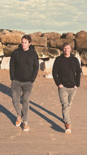 SUPER-HI X NEEKA - FOLLOWING THE SUN