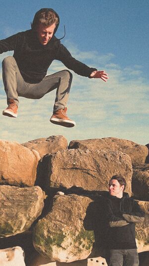 SUPER-HI X NEEKA - FOLLOWING THE SUN