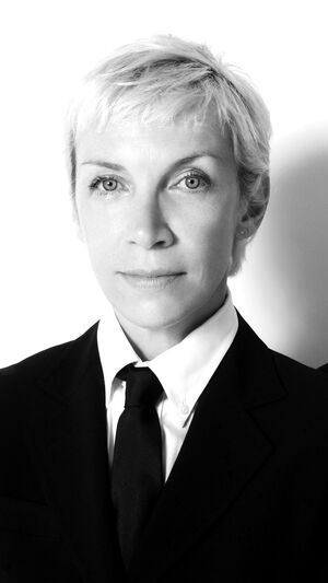 Eurythmics - Sweet Dreams