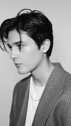 KUNGS - NEVER GOING HOME