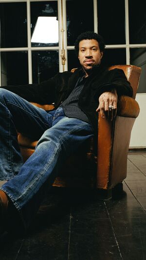 Lionel Richie - Running With The Night