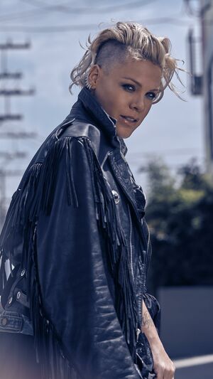 Pink - What About Us (Tiësto's AFTR:HRS Remix)