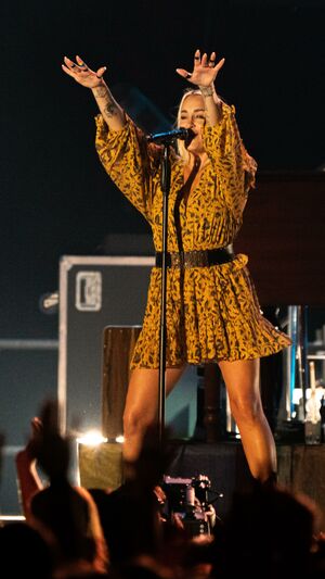 Sarah Connor - From Sarah With Love