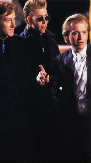 Level 42 - Guaranteed