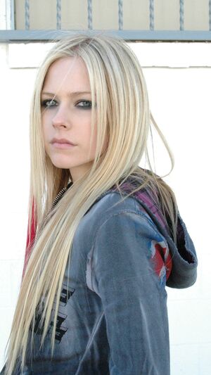 Avril Lavigne - Head Above Water