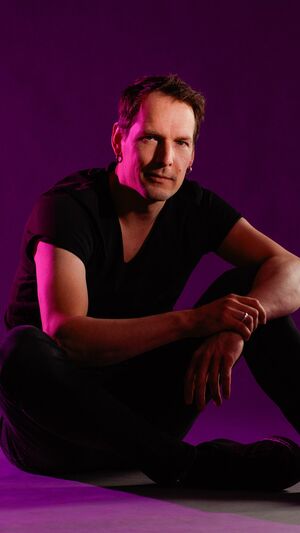 Riku Rajamaa - Hold Me Close