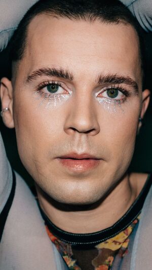 Felix Jaehn & Omar Rudberg - Siren