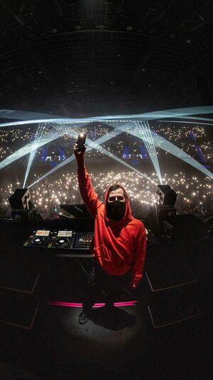 Alan Walker, Dash Berlin, Vikkstar - Better Off (Alone, Pt.III)