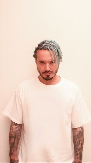 J BALVIN & WILLY WILLIAM FT BEYONCÉ - MI GENTE