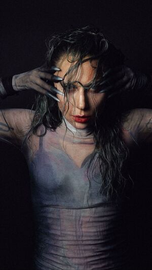 LADY GAGA - THE DEAD DANCE