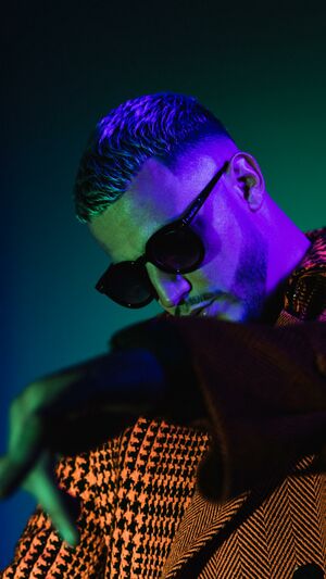 DJ Snake feat. Justin Bieber - Let Me Love You