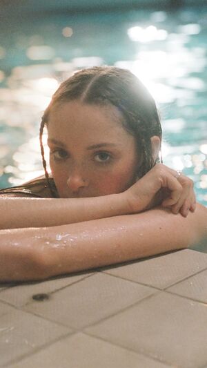 HOLLY HUMBERSTONE - TO LOVE SOMEBODY